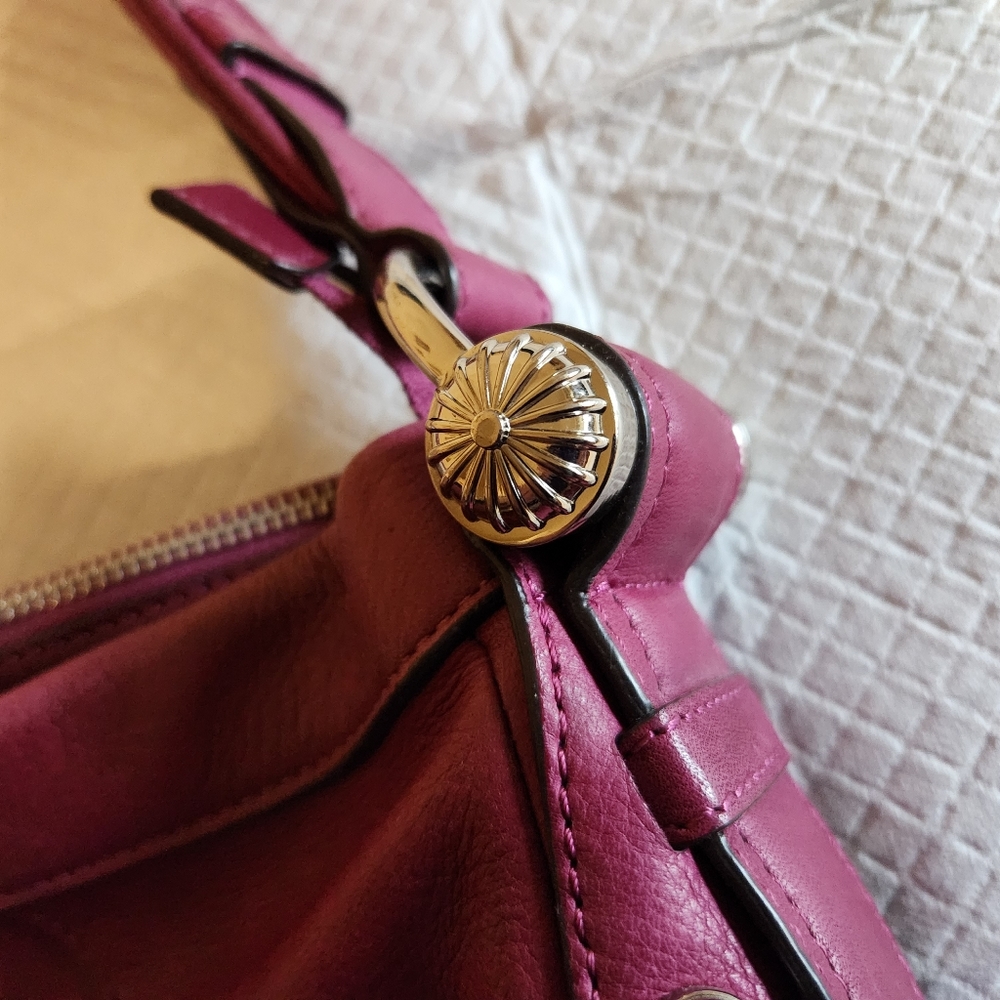 Makowsky Raspberry Purse - image 5